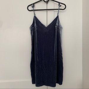 Abercrombie blue velvet slip dress
